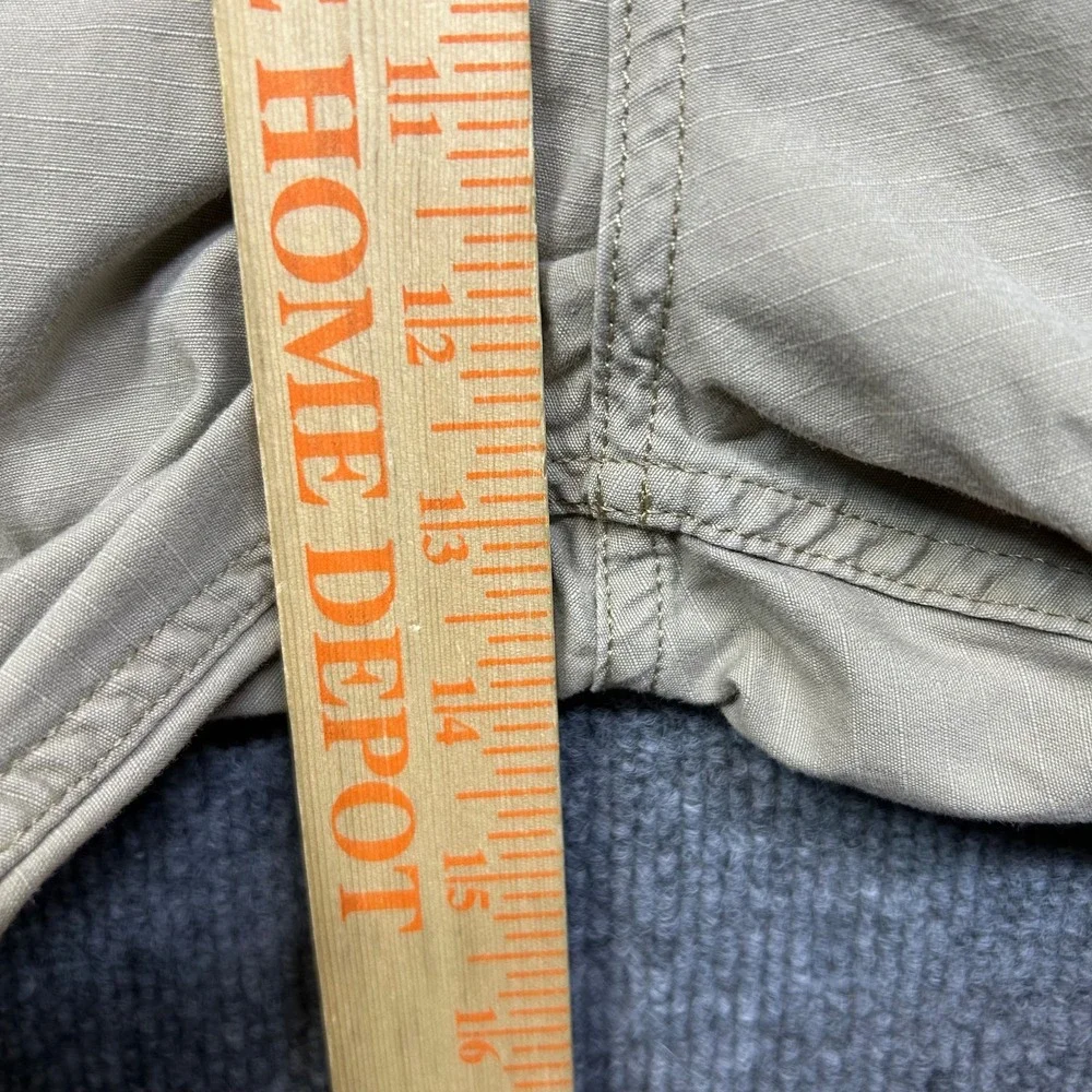 Levi’s Cargo Shorts Men's Beige Ripstop 10